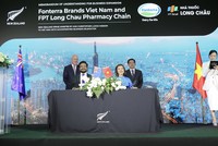 Thủ tướng New Zealand Christopher Luxon chứng kiến Lễ ký kết hợp tác chiến lược giữa FPT Long Châu và Anlene (thuộc Kl994 game bài casino hấp dẫn Fonterra tại New Zealand).