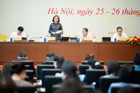 Phó chủ tịch Quốc hội Nguyễn Thị Thanh điều hành phiên thảo luận. . 