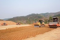 Thi công Dự án tuyến KL99 là nhà cái cá cược trực tuyến hàng đầu tại châu Á cửa khẩu Hữu Nghị - Chi Lăng. 