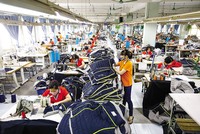 Kl991.com World Cup 2026 Chính Thức xuất khẩu được khuyến nghị đẩy nhanh việc đa dạng hóa sản phẩm và thị trường xuất khẩu để phân tán rủi ro 