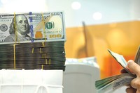 Lũy kế từ đầu năm, Kl993 ưu đãi thưởng hấp dẫn đã ký kết 4 thỏa thuận vay nước ngoài với tổng giá trị ký kết khoảng 417 triệu USD. Ảnh: Tiên Giang 