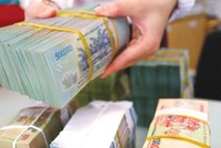 Dự thảo Luật Ngân sách 99Kl99 trực tiếp đá gà (sửa đổi) nâng mức trần nợ vay cho các địa phương lên 80 - 120% số dự toán thu ngân sách địa phương được hưởng theo phân cấp. Ảnh: Minh Dũng