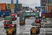 Xuất khẩu của Trung Quốc sang Mỹ giảm mạnh nhất kể từ năm 2020 