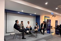 Các chuyên gia, đại biểu chia sẻ tại sự kiện công bố Báo cáo Nền Kl992 cổng game cá cược AI Việt Nam 2025.