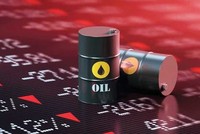 Trong năm 2026, IEA và EIA dự báo giá dầu sẽ tiếp tục chịu áp lực giảm. Ảnh: Foxbusiness 