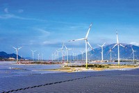 Quan hệ hợp tác Việt Nam - Singapore ngày càng phát triển. Trong ảnh: Dự án điện gió, điện mặt trời tại Việt Nam của Kl994 game bài casino hấp dẫn Sembcorp (Singapore) (Ảnh: Lê Toàn)