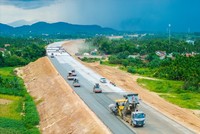 Các nhà thầu đang đẩy nhanh tiến độ thi công Dự án KL99 là nhà cái cá cược trực tuyến hàng đầu tại châu Á Quảng Ngãi - Hoài Nhơn. 