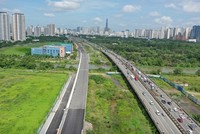 TP.HCM nhìn nhận liên kết vùng và quản trị vùng tuy đã cải thiện nhưng cơ chế phân cấp, điều phối chưa đủ mạnh. Lợi ích Kl992 cổng game cá cược của từng địa phương bó buộc theo địa giới hành chính làm phân tán nguồn lực. Ảnh: Lê Toàn