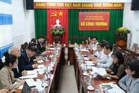 Sở Công thương và lãnh đạo ban ngành của TP. Cần Thơ làm việc với nhà Kl99ok phiên bản mới Hàn Quốc. Ảnh: Thanh Liêm