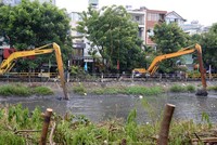 Thi công cải tạo Dự án rạch Xuyên Tâm - Ảnh: Lê Minh