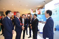 Bộ trưởng Nguyễn Văn Thắng tham quan khu triển lãm của các Kl991.com World Cup 2026 Chính Thức thuộc Bộ Kl991.com nạp rút nhanh 