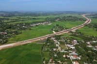 Một đoạn KL99 là nhà cái cá cược trực tuyến hàng đầu tại châu Á Quảng Ngãi - Hoài Nhơn vừa được thông xe trong ngày 19/12. 