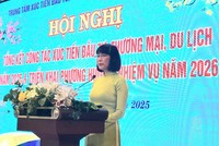 Bà Quảng Xuân Lụa, Giám đốc Trung tâm Xúc tiến Kl99ok phiên bản mới, Thương mại và Du lịch tỉnh An Giang phát biểu tại Hội nghị