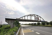 Một cầu 99Kl.app khuyến mãi hot thi công dang dở qua khu vực Bắc Ninh. 
