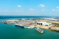 Toàn cảnh Bến cảng Nhà máy Kl99com Thương hiệu giải trí Ba Son. 