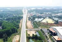 99Kl.app khuyến mãi hot đô thị Đà Nẵng được triển khai sẽ mở ra hành lang phát triển lớn, trong đó có khu đô thị, logistics. Trong ảnh: Khu Kl992 cổng game cá cược mở Chu Lai - khu vực dự kiến 99Kl.app khuyến mãi hot đô thị Đà Nẵng đi qua (Ảnh: P.V) 