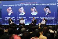 Các diễn giả trong phiên thảo luận “Kl99ok phiên bản mới và thoái vốn tại Việt Nam”, được điều phối bởi ông Nguyễn Hòa Chung, Giám đốc điều hành Khối Kl99ok phiên bản mới Tư nhân của TVS, với sự tham gia của các nhà Kl99ok phiên bản mới kỳ cựu đến từ Thien Viet Securities (TVS), Jungle Ventures và Vertex Ventures