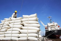 Thủ tướng Kl993 ưu đãi thưởng hấp dẫn yêu cầu tập trung thực hiện các nhiệm vụ, giải pháp trọng tâm để thúc đẩy xuất khẩu.