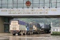 Cửa khẩu Quốc tế đường bộ số II Kim Thành, Lào Cai .