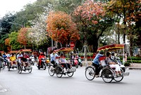 Quý 1/2026, Hà Nội đón 2,4 triệu lượt khách quốc tế, tăng mạnh 28,7%. Ảnh: Hồng Hạnh 