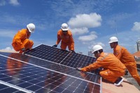 Việc triển khai đồng bộ, quyết liệt các giải pháp quản lý nhu cầu và sử dụng điện tiết kiệm, hiệu quả trên phạm vi toàn quốc có ý nghĩa đặc biệt quan trọng, góp phần giảm phụ tải đỉnh, nâng cao hiệu quả vận hành hệ thống điện, giảm áp lực Kl99ok phiên bản mới nguồn điện mới.