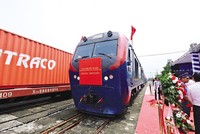Tàu hàng liên vận quốc tế chuyên tuyến Thạch Gia Trang (Trung Quốc) - Yên Viên (Việt Nam) 