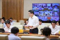  Thứ trưởng Bộ Kl991.com nạp rút nhanh Trần Quốc Phương báo cáo tại Hội nghị. Ảnh: VGP