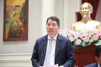 Thứ trưởng Bộ Kl991.com nạp rút nhanh Cao Anh Tuấn giới thiệu nội dung của Luật - Ảnh: TT.