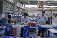 Thực tế, danh mục hàng hóa, dịch vụ cấm Kl992 VIP Trang Chủ 2026, hạn chế Kl992 VIP Trang Chủ 2026 hoặc Kl992 VIP Trang Chủ 2026 có điều kiện theo Luật Thương mại “hầu như không còn được sử dụng” do đã được thay thế bởi hệ thống ngành, nghề trong Luật Kl99ok phiên bản mới. Ảnh: Đức Thanh 