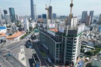 Tại khu vực trung tâm Thành phố, ba tuyến đường có giá đất ở cao nhất hiện nay là Lê Lợi, Nguyễn Huệ và Đồng Khởi được đề xuất hệ số K là 1,39. Ảnh: Lê Toàn. 