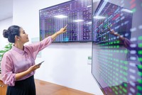 Để đáp ứng nhu cầu vốn từ thị trường, các công ty 99Kl99 link đăng nhập vẫn tiếp tục chạy đua tăng vốn điều lệ