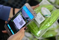Hà Nội thí điểm mô hình tiêu dùng số, khuyến khích truy xuất nguồn gốc và công khai thông tin sản phẩm nhằm bảo vệ người tiêu dùng. Ảnh: minh họa.