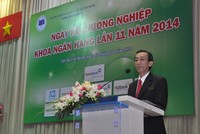 PGS.TS Trần Hoàng Ngân phát biểu tại buổi lễ kỷ niệm 11 năm thành lập Khoa Link Vào Nhà Cái KL99 COM Tặng +199k