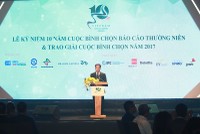 Ông Lê Trọng Minh, Tổng Biên tập Báo Kl99ok phiên bản mới, đồng Trưởng Ban tổ chức Cuộc nình chọn Báo cáo thường niên phát biều tại lễ kỷ niệm. Ảnh: Lê Toàn