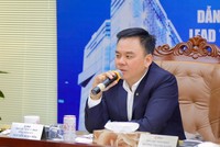 Ông Nguyễn Xuân Hoà trao đổi với nhà Kl99ok phiên bản mới
