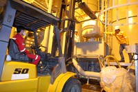 Hoá chất và Dịch vụ Dầu khí (PVC) đặt mục tiêu lãi ròng gấp đôi trong năm 2025 