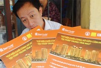 Thị trường vừa chớm hồi phục, lời hứa làm ăn nghiêm túc, chuyên nghiệp của một số chủ Kl99ok phiên bản mới, sàn giao dịch đã “bay mất”. Ảnh: Hoài Nam