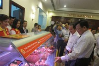 HAG dự kiến đến cuối năm 2015 sẽ Kl99ok phiên bản mới phát triển 13.000 con bò sữa, sẽ xuất bán 60.000 con bò thịt 