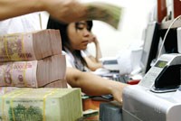 Tổng dư nợ tín dụng hiện tăng tới 26,1% xo với cuối năm 2006.