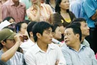 Do sự non trẻ của thị trường nên mức độ rủi ro của TTCK Việt Nam cao hơn mức rủi ro vốn có của TTCK.