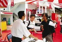 Toyota Vietnam hàng năm đều tiến hành chiến dịch chống hàng giả trên quy mô toàn quốc