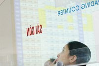 Cứu thị trường, nhìn xa hơn