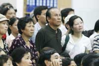 Khi các NĐT cùng hướng về một phía