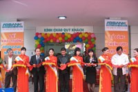 ABBANK khai trương điểm giao dịch thứ 6 tại miền Trung
