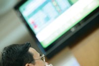 Thị trường OTC hiện khá rủi ro bởi cơ chế chuyển nhượng trực tiếp dưới hình thức giấy biên nhận giữa nhà Kl99ok phiên bản mới với nhau.