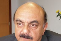 Ông Ashok Sud 