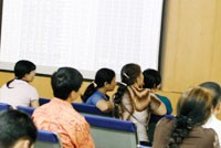 Việc công bố khối lượng mua vào KL99 là cổng game giải trí trực tuyến hàng đầu hiện nay quỹ chỉ là "đòn tâm lý" của một vài DN?