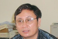 Ông Nguyễn Sơn.
