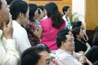 Xu hướng tăng giá dài hạn bị thử thách