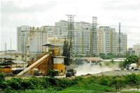 Giá bán một số dự án căn hộ cao cấp ở quận 7, TP.HCM đã bắt đầu có dấu hiệu tăng nhẹ (ảnh chụp chiều 19-7).